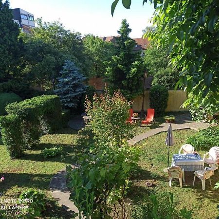 Cocic Garden Apartamento Osijek Exterior foto